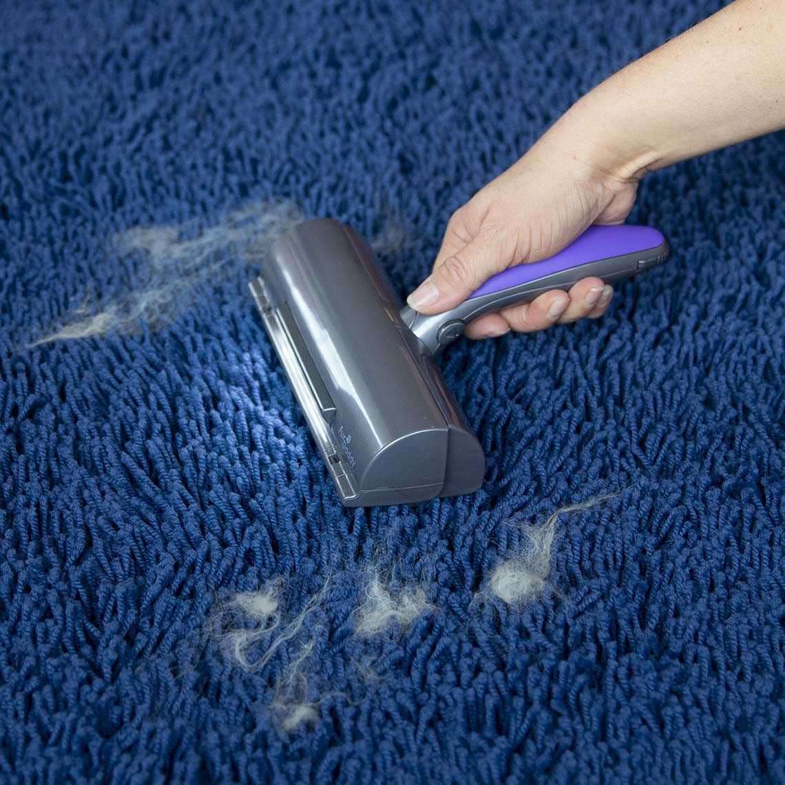 LED Light Pet Hair Remover Roller - Reusable High-Visibility Fur & Lint Remover for Furniture